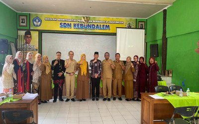 VISITASI DARI TIM SEKOLAH RAMAH ANAK
